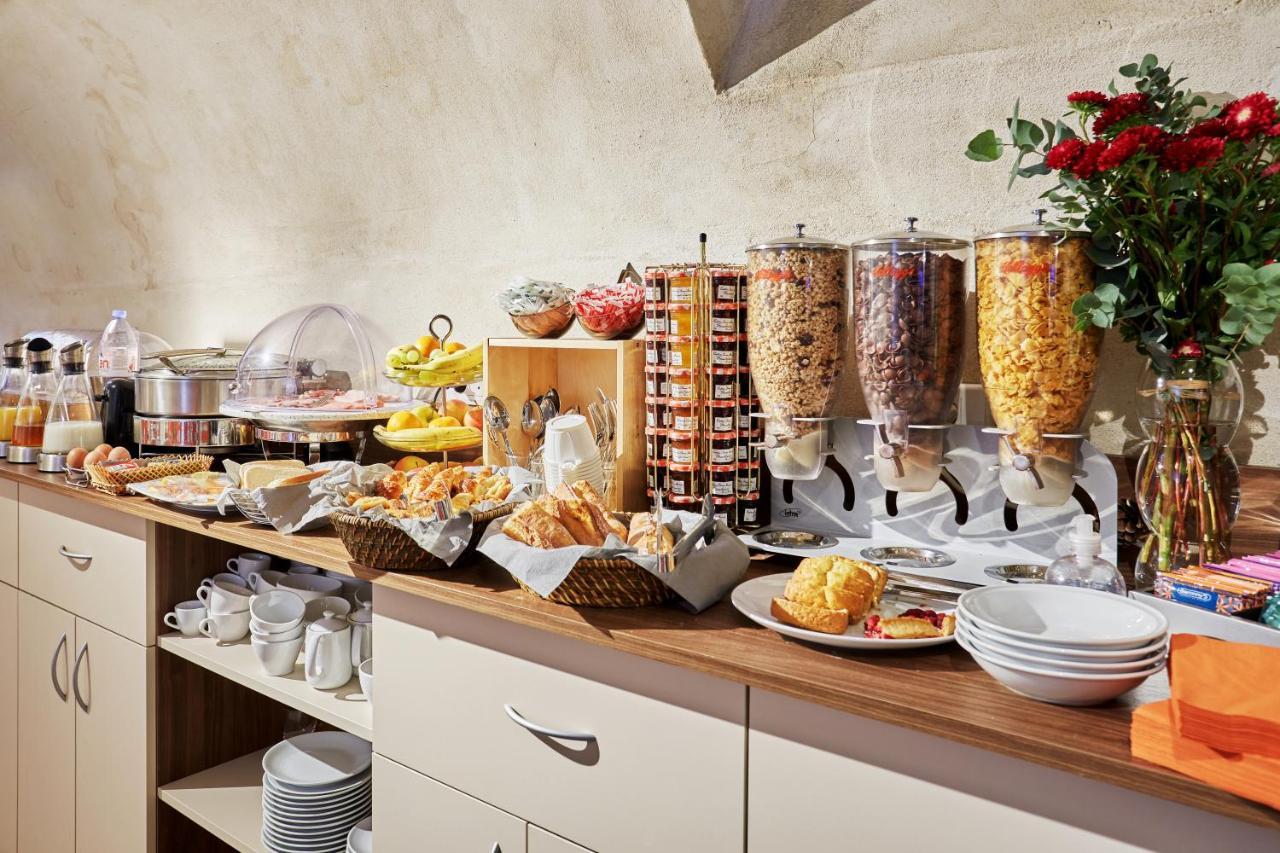 Hotel Le Relais Saint Charles Paris Ngoại thất bức ảnh